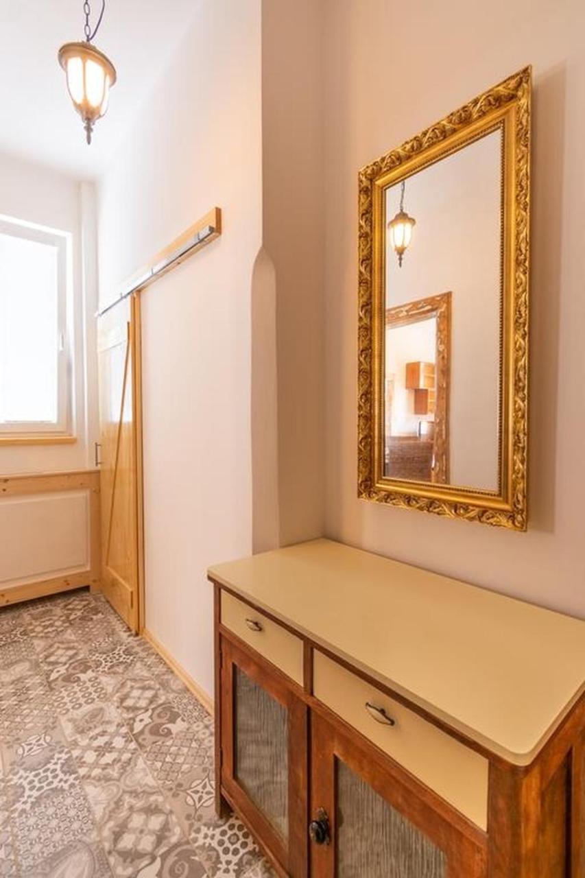 Apartment Sirius G In Center Of Cb تشيسكي بوديوفيتسه المظهر الخارجي الصورة